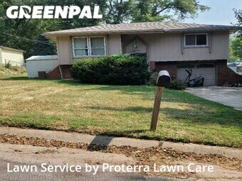 Lawn Maintenance nearby Bellevue, IA, 