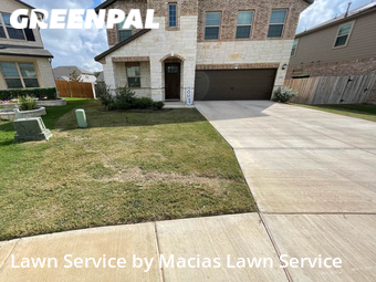 Grass Cut nearby San Antonio, TX, 