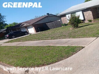 Lawn Mowing nearby Moore, OK, 