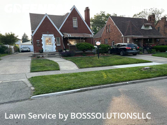 Lawn Maintenance nearby Detroit, MI, 