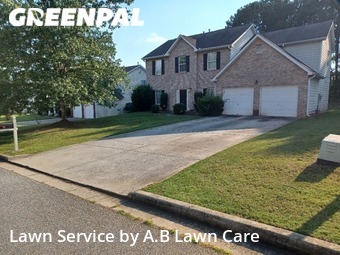 Grass Cut nearby Fairburn, GA, 