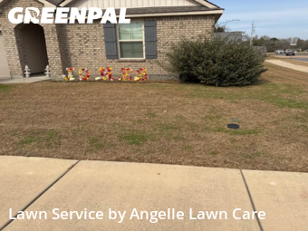 Lawn mowed in Lafayette, 70501