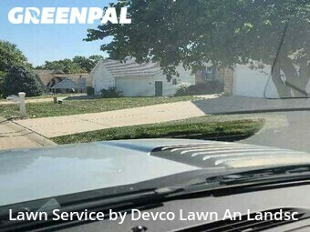 Lawn Mow nearby Harvester, MO, 