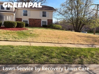 Grass Cutting nearby Ballwin, MO, 