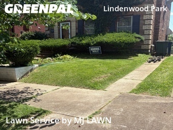 Lawn Mowing nearby St. Louis, MO, 