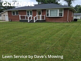 Lawn Mowing nearby Bunker Hill, IL, 