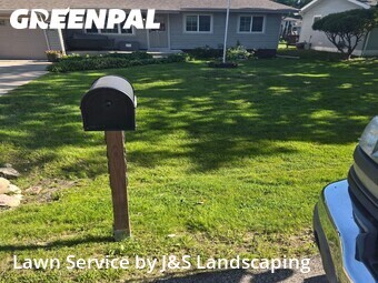 Grass Cutting nearby Mc Henry, IL, 
