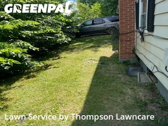 Lawn mowed in Freeport, 61032