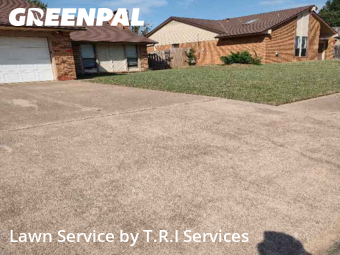 Lawn Mow nearby Moore, OK, 