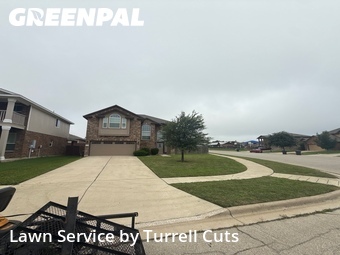 Lawn mowed in Killeen, 76542