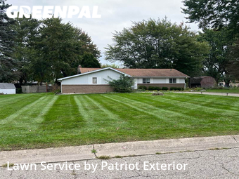 Lawn Maintenance nearby Burton, MI, 