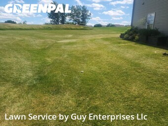 Grass Cutting nearby Marion, IA, 