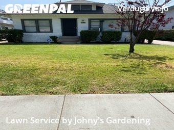 Lawn Mowing Service nearby Glendale, CA, 