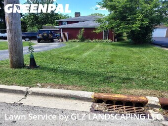 Lawn Maintenance nearby Waukegan, WI, 