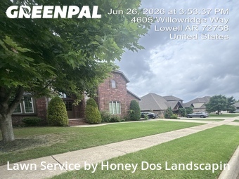 Lawn mowed in Rogers, 72758