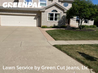 Grass Cut nearby Elgin, IL, 