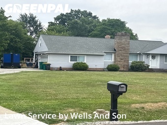 Lawn Care Service nearby Richmond Heights, OH, 