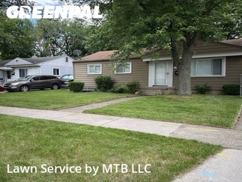 Lawn Care Service nearby Warren, MI, 