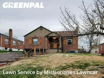 Lawn Mowing nearby Overland, MO, 