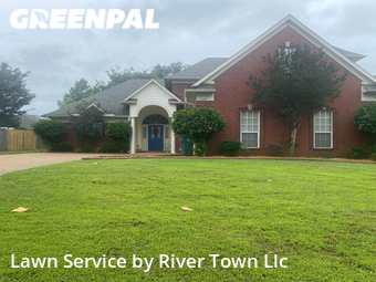 Lawn Care nearby Southaven, MS, 