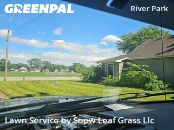 Grass Cutting nearby South Bend, IN, 