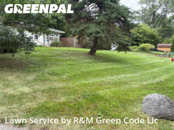 Lawn Cutting nearby Lake In The Hills, IL, 