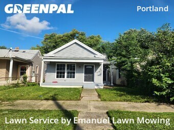 Lawn mowed in Louisville, 40212