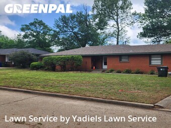 Lawn Cuttingin Norman,73072,Lawn Mowing by Yadiels Lawn Service, work completed in Jun , 2026