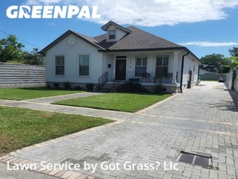 Lawn Mowing nearby Metairie, LA, 