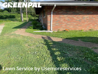 Lawn Maintenance nearby Saint Ann, MO, 
