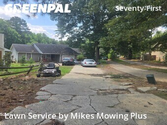 Lawn mowed in Fayetteville, 28314
