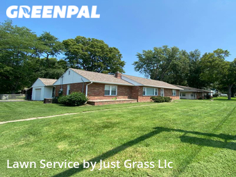 Lawn Maintenance nearby Belleville, IL, 