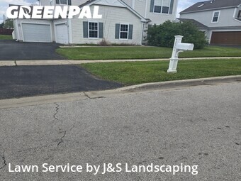 Yard Cutting nearby Woodstock, IL, 