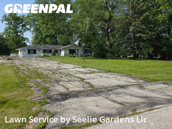 Lawn Service nearby Franklin, WI, 