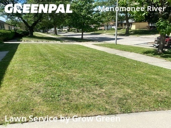 Lawn Care Service nearby Milwaukee, WI, 