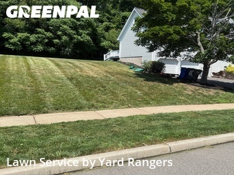 Lawn mowed in Middletown, 6457