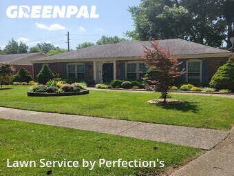 Lawn Care Service nearby Louisville, KY, 