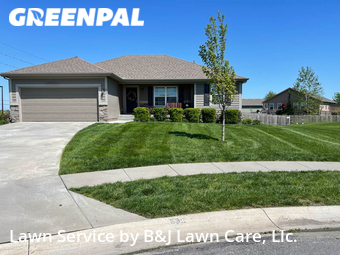 Lawn Mowing nearby Gardner, KS, 