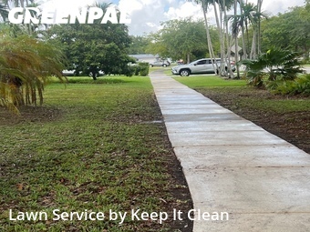 Grass Cutin Kendall,33176,Yard Cutting by Keep It Clean, work completed in Jun , 2026