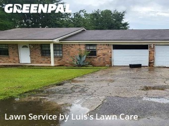 Lawn Mowing Service nearby Pace, FL, 