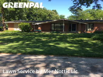Lawn Mowing Service nearby Ballwin, MO, 