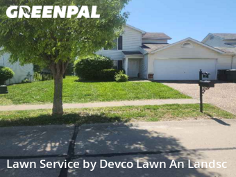 Lawn Maintenance nearby Saint Peters, MO, 