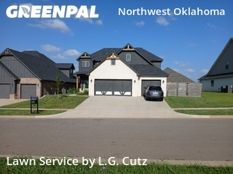 Lawn Mowing Service nearby Yukon, OK, 