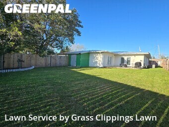 Lawn Mowing nearby Panama City, FL, 