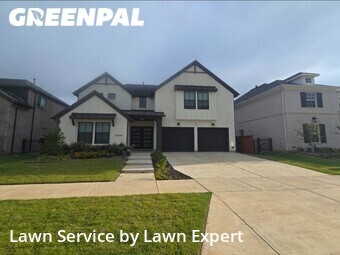 Lawn Mowing Service nearby Frisco, TX, 