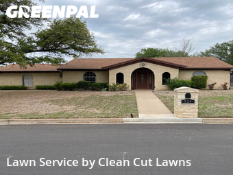 Grass Cut nearby Hewitt, TX, 