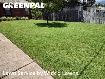 Yard Mowing nearby Navarre, FL, 