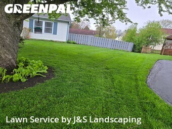 Lawn Service nearby Woodstock, IL, 