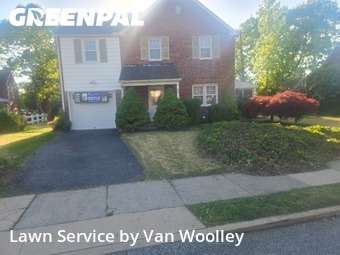 Grass Cut nearby Lansdowne, NJ, 