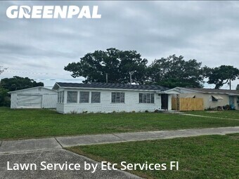 Lawn Maintenance nearby St. Petersburg, FL, 